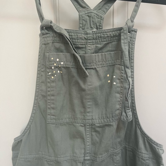 Aerie werk and play twill jumpsuit overalls w/ paint splatter in green small - Picture 3 of 6